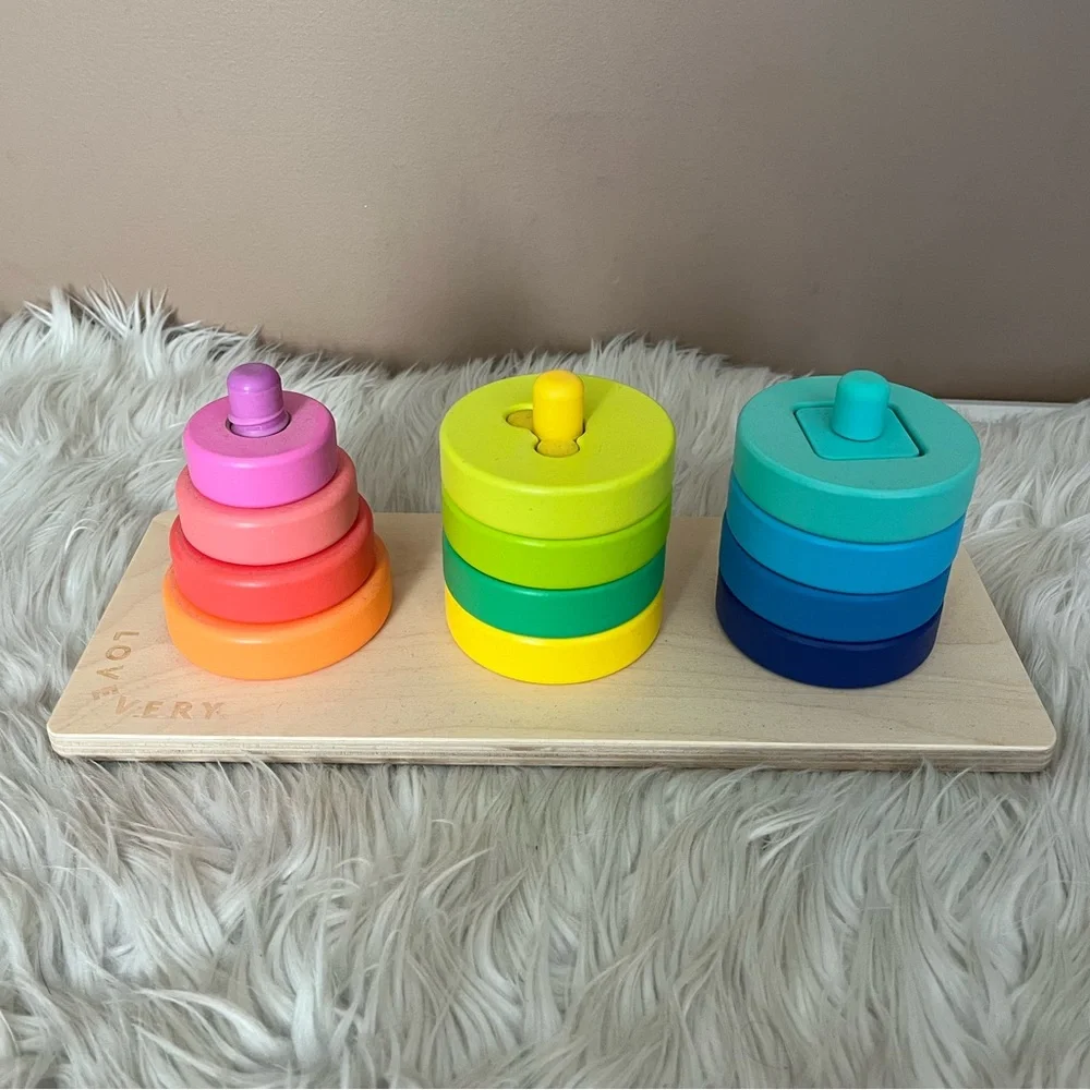 {LOVEVERY} Twist & Pivot Pattern Puzzle The Researcher Kit - Months 31, 32, 33